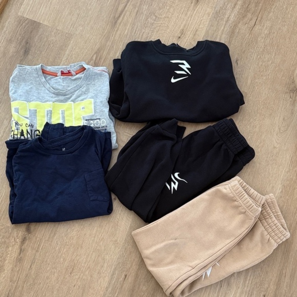 Bundle of 7 Items